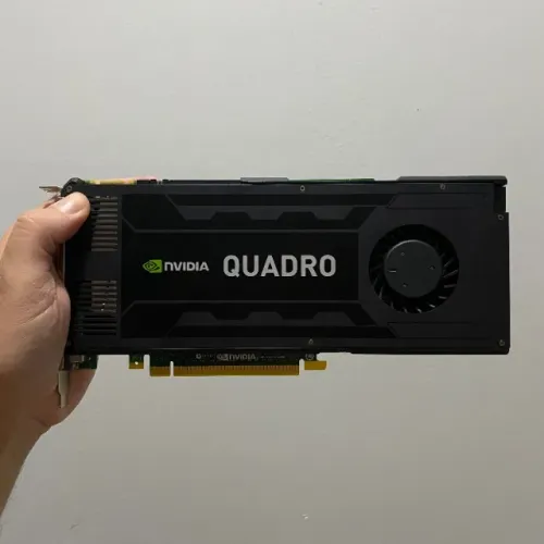 Placa de Vídeo QUADRO K4000 3GB GDDR5 192 Bit NVIDIA - Revisada e com garantia
