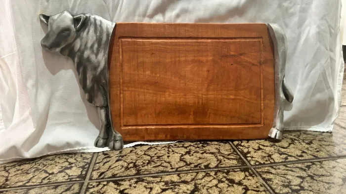 Tábua de churrasco e Porta espetos Rústicos - Artesanais