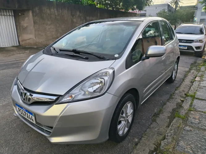 Honda Fit LX 1.4/ 1.4 Flex 8v/16v 5P Aut. 2014