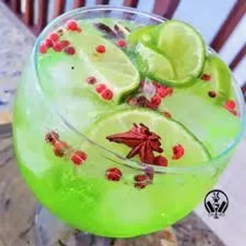 COZINHEIRO COM EXPERIENCIA HORARIO INTEGRAL DE SEGUNDA A SABADO A NOITE