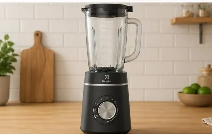 Liquidificador Electrolux semi-novo Copo de Vidro