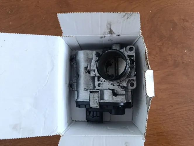 TBI Corpo de Borboleta Original Renault Clio 2000 a 2004