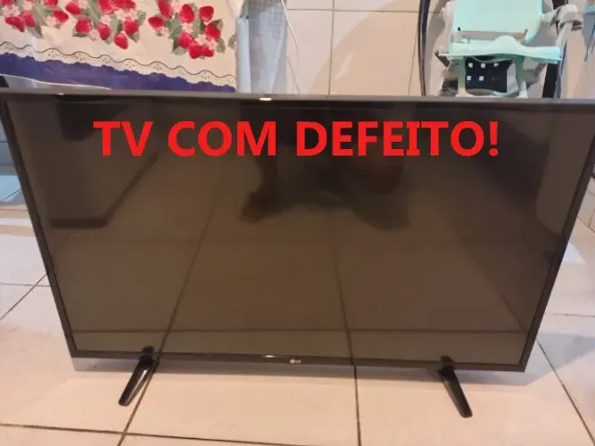 televisão 43 polegadas COM DEFEITO