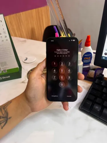 iPhone 13