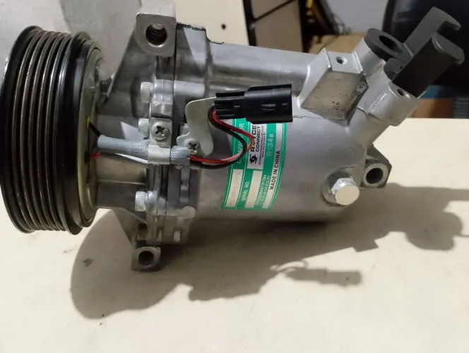Compressor Renault fluence 2.0