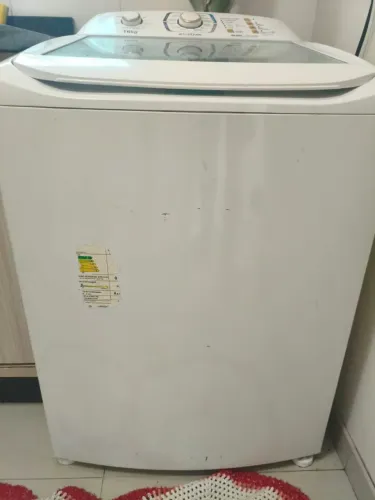 Máquina de Lavar 16kg Branca - Ótimo Estado