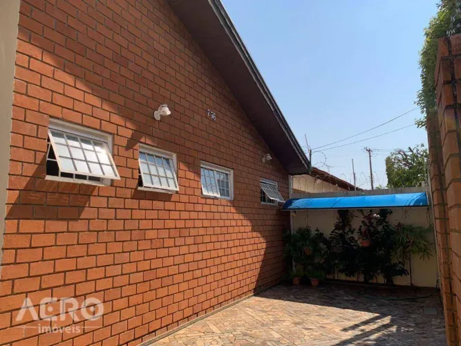 Casa com 4 dormitórios à venda, 214 m² por R$ 620.000,00 - Jardim Terra Branca - Bauru/SP