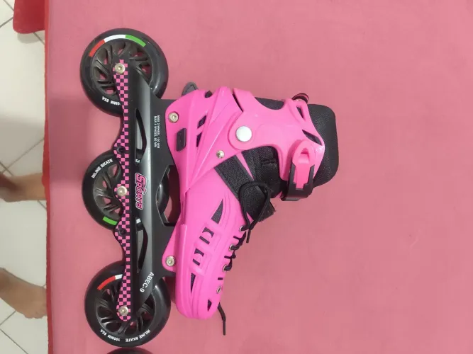 PATINS SPORT ROSA - ABEC-9 (SEMINOVO) MAX WHEEL 100MM BASE REGULÁVEL VESTE DO 36 AO 40.