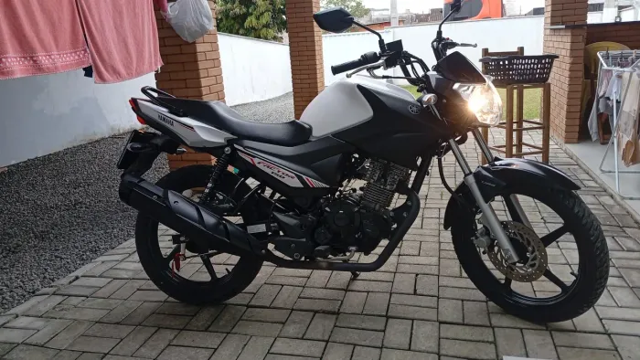 Moto nova