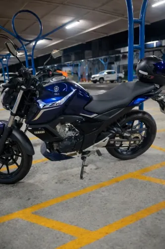 Vende-se fz15 2026