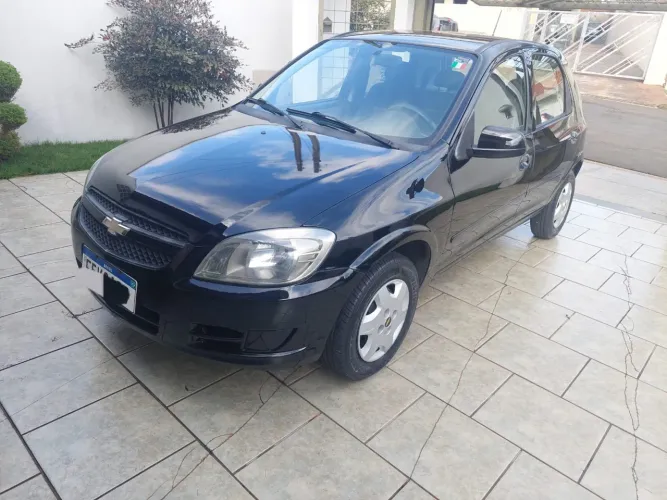 Chevrolet Celta Spirit/ LT 1.0 MPFI 8V Flexp. 5P 2013