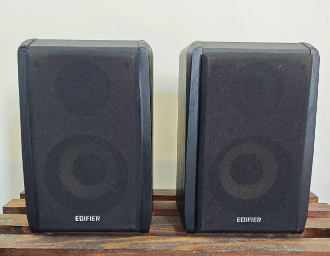 Caixas de som (monitor de áudio) - EDIFIER, modelo R1000TCN