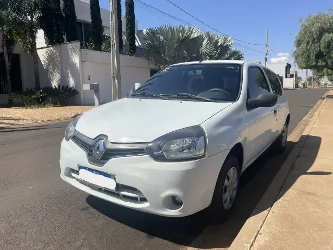 Renault Clio Authentique 1.0/1.0 Hi-power 16V 3P 2014