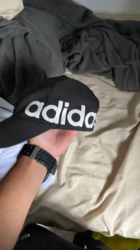 Boné adidas original 