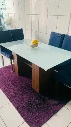 Vendo mesa jantar 6 cadeiras