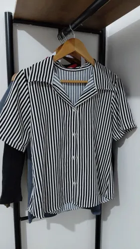 Blusa listrada m/g