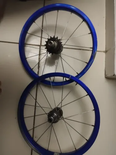 Roda de bicicleta aro 16