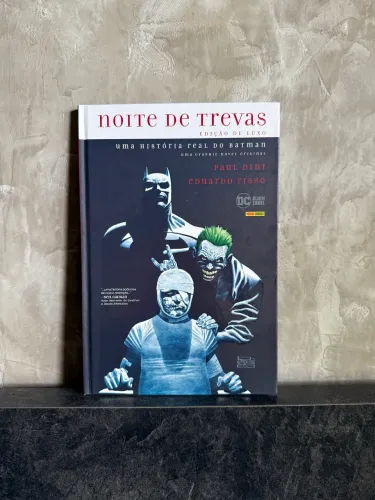 Batman: Noite de Trevas - Uma História Real do Batman (Edição de Luxo)