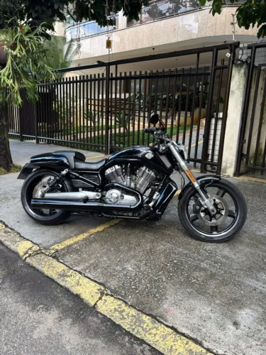 Harley Davidson VROD Muscle 2014 Preta Brilho