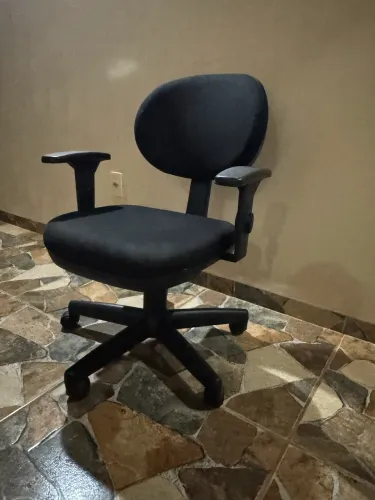 Vendo cadeira para escritório