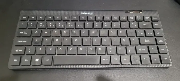 Mini Teclado Sem Fio Maxprint Wireless ABNT2 (Com Ç + Receptor USB)