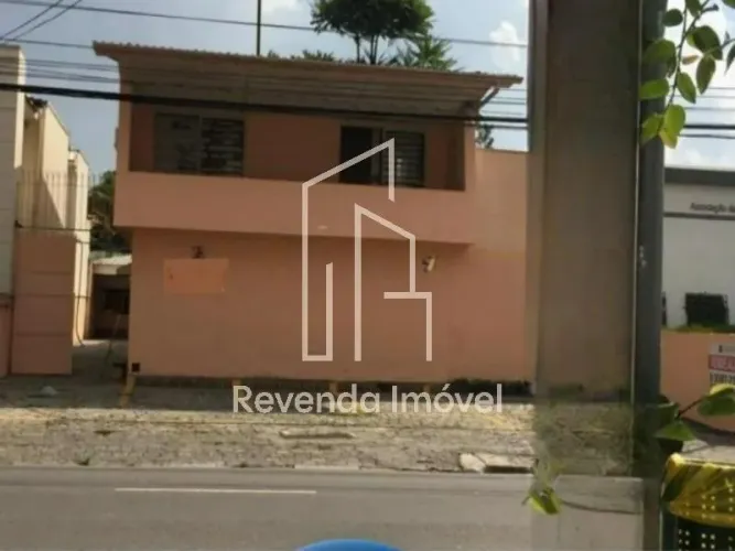 Casa Comercial para Locação em SP - Bairro Jardim América: 4 Banheiros, 450m² de Área