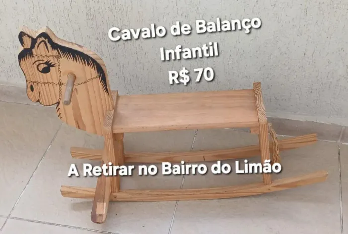 Cavalo de Balanço Infantil