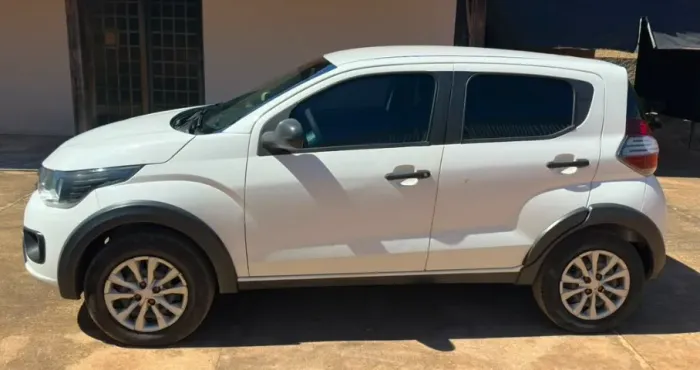 Fiat Mobi Like 1.0 Fire Flex 5P. 2024