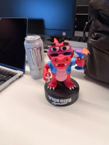 Mascote GTA 6 Jacaré Macca Grand Theft Auto VI - Collectors Editions Alligator