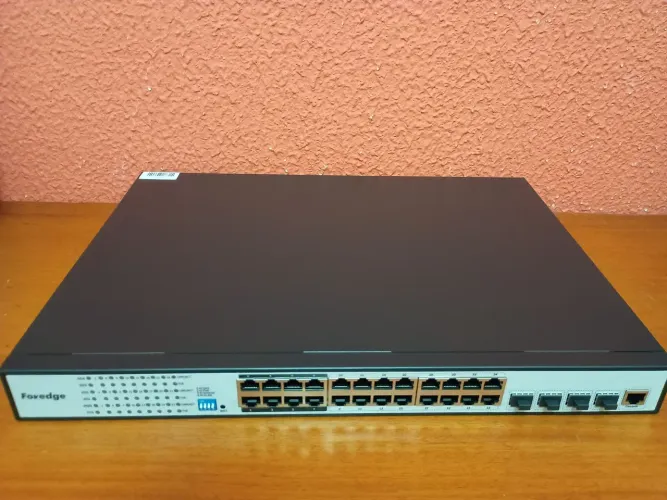 Switch Foredge S5700-24GP-4TFR L3 Gerenciável 24p PoE + 4p 10G Novo