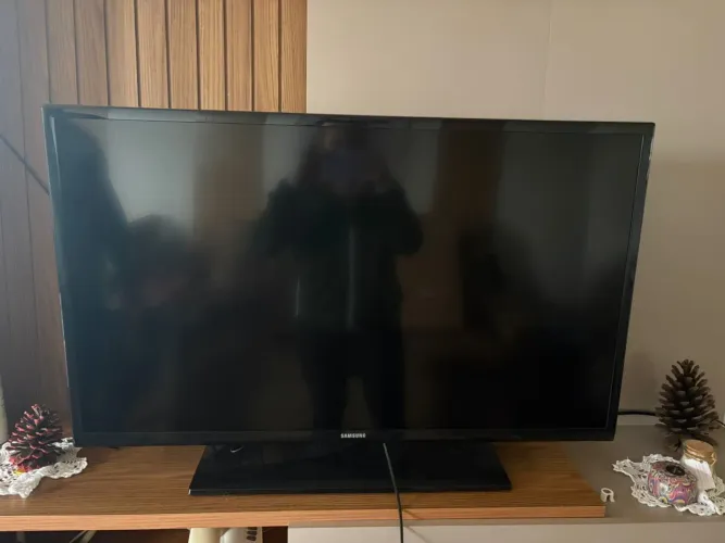 Televisão de 32 polegadas 