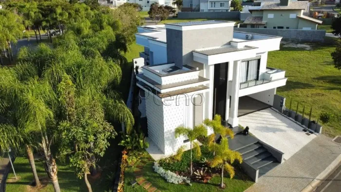 Casa à venda em Holambra, com 3 suítes, com 268 m², Residencial Flor D'Aldeia
