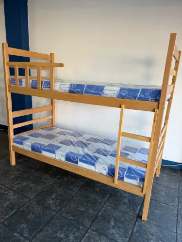 Beliche Madeira R$ 589,00 Novo a Pronta Entrega Pode ser Beliche, Cama Solteiro, Treliche