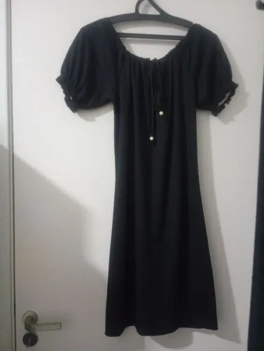 Vendo Ótimos Vestidos