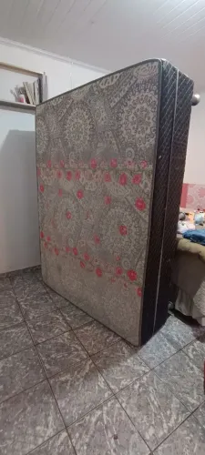 Cama de casal box