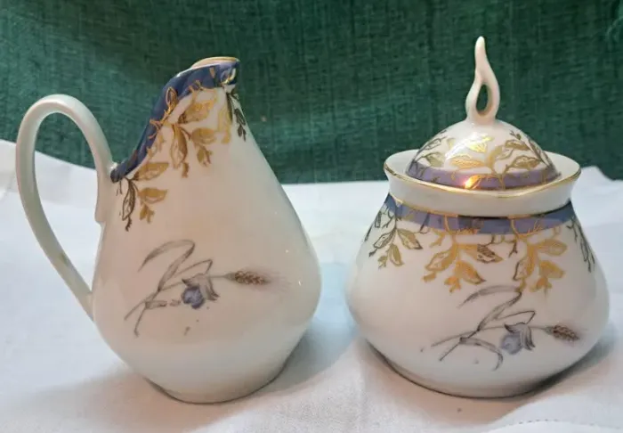 Cremeira e açucareiro vintage em porcelana Real