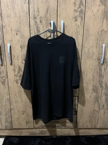 CAMISETA BERZERK OVERSISED ORIGINAL