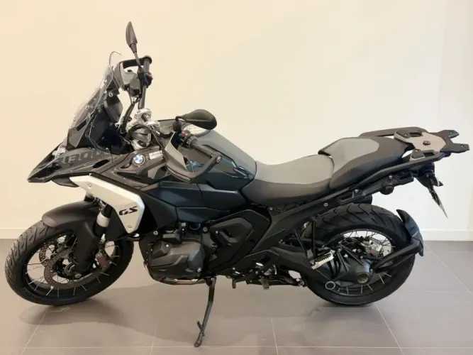BMW R 1300 GS TRIPLE BLACK