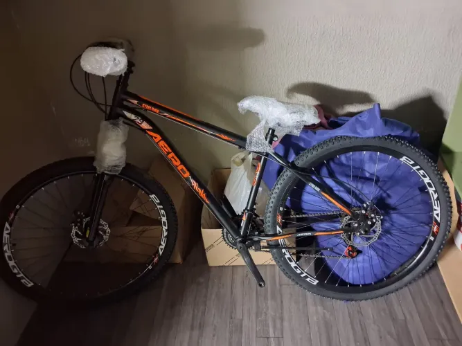 Bicicleta aro 29 aero freio a disco nova