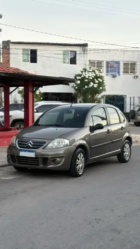 Citroen C3 GLX 1.4/ GLX Sonora 1.4 Flex 8V 5P 2011