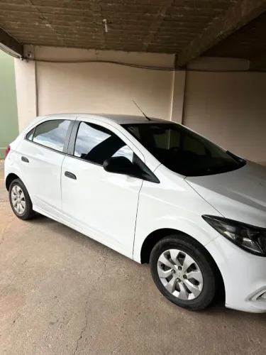 Chevrolet Onix JOY Hatch 1.0 8V Flex Mec. 4P 2019