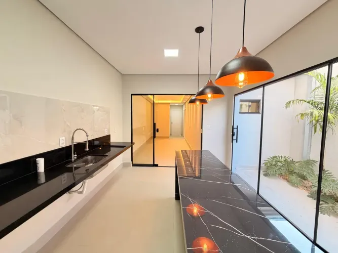 CASA 2/4 COM SUITE - ESPAÇO GOURMET - CONDOMINIO RIO CAHOEIRINHA