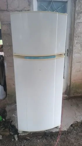 Geladeira 550 reais entrega grátis 