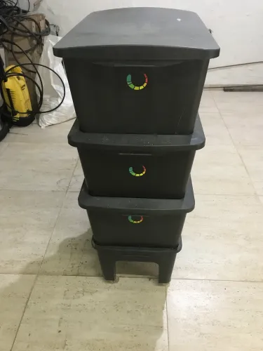 Composteira- Humi 135 litros