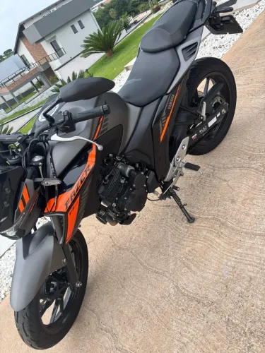 Yamaha FZ25 250 Fazer Connected 2025