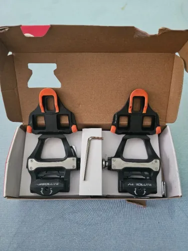 Pedal de Encaixe Absolute Wild R