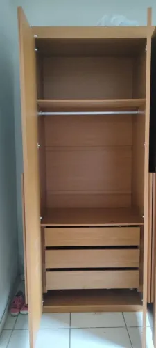 Guarda Roupa semi novo