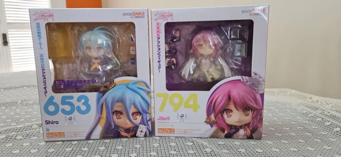 Pack Shiro (653) e Jibril (794) Nendoroids