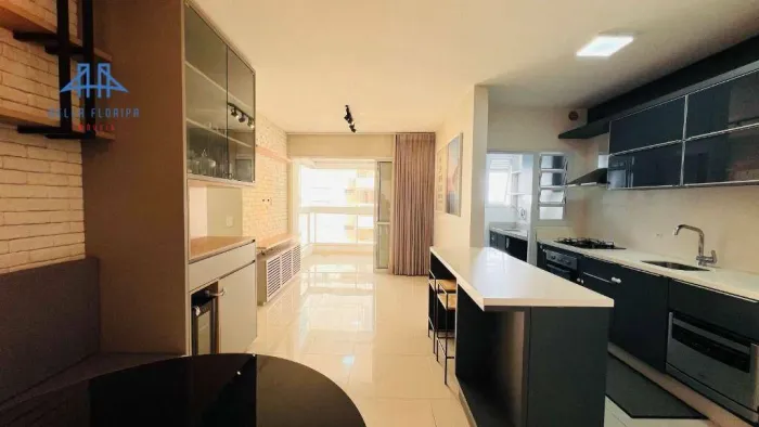 APARTAMENTO TOTALMENTE COM ARMÁRIOS EMBUTIDOS DE 2 QUARTOS COM SUÍTE À VENDA NO CÓRREGO GR