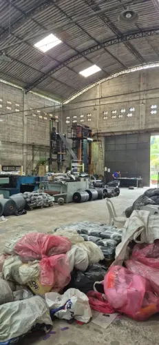Vendo Empresa de Reciclagem mais Galpao em Pingo D`agua Guaratiba RJ